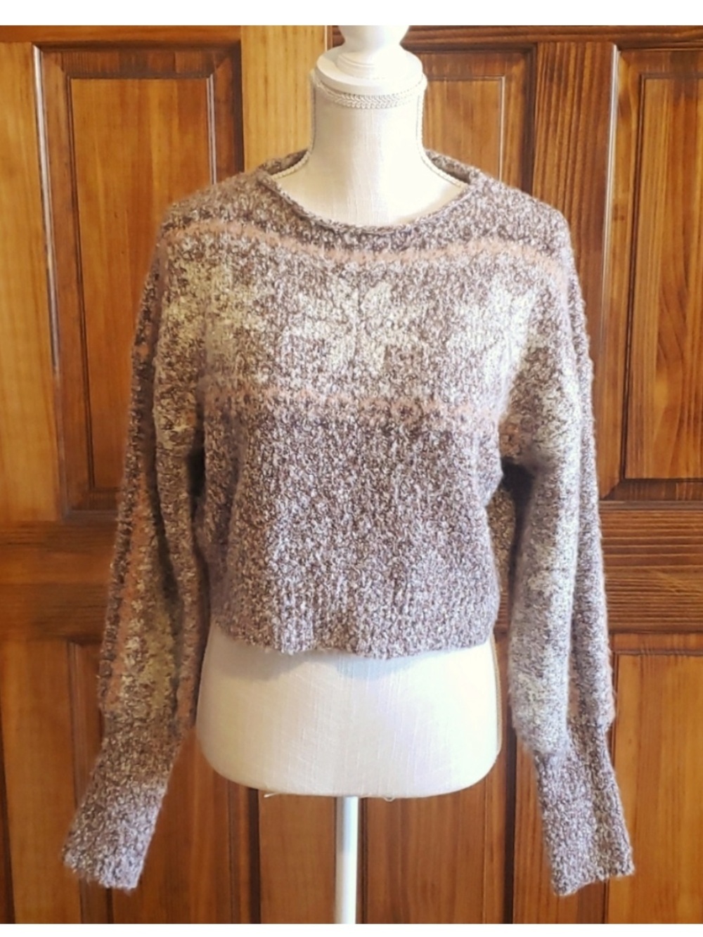 NWOT Free People Snowflake Cropped Sweater
